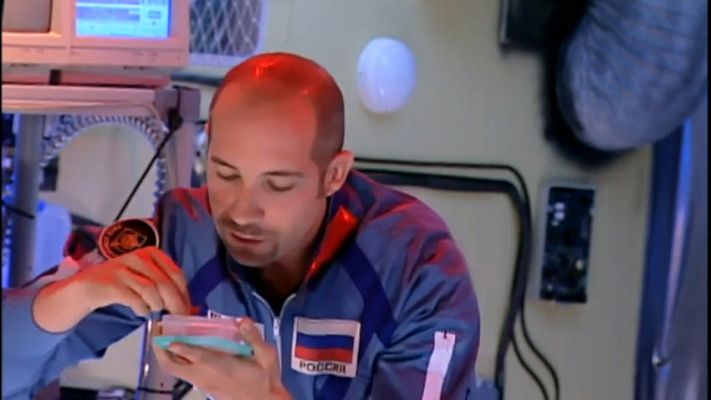 Agente 700 - MIR: Top Secret