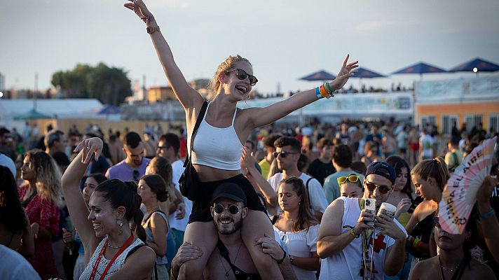 Telediario 1 - Los pinchazos a mujeres continúan y aumenta la sensación de inseguridad en los espacios de ocio