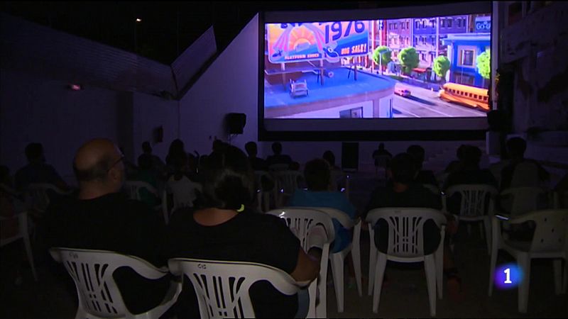 El cinema d'estiu més antic de la Comunitat es troba a Serra