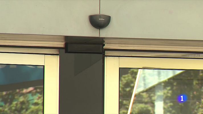 L'Informatiu - Només el 30% dels establiments compleix el pla d'estalvi enegètic