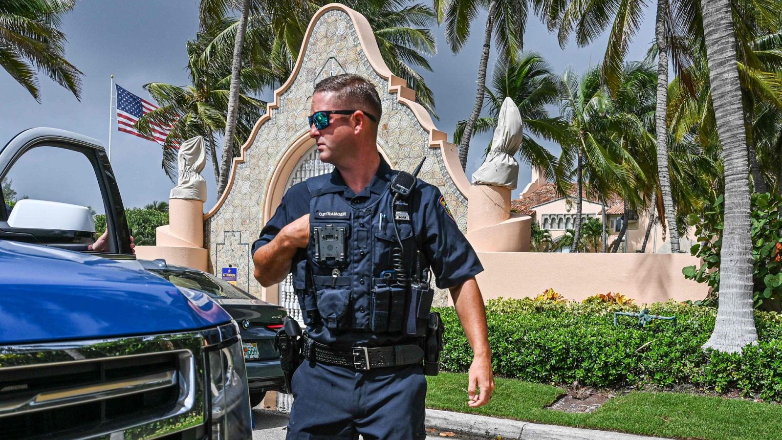 El FBI registra la residencia de Trump en Florida