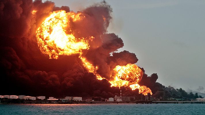 Telediario 1 - Cuba combate el mayor desastre industrial de la historia del país