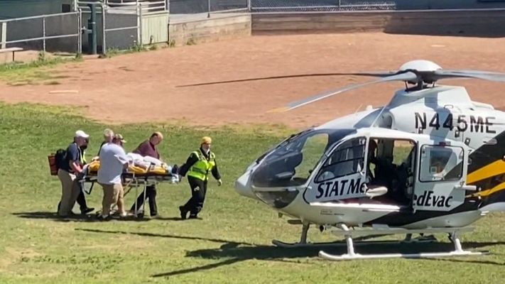 Informativo 24h - Salman Rushdie, hospitalizado pero sin respiración asistida