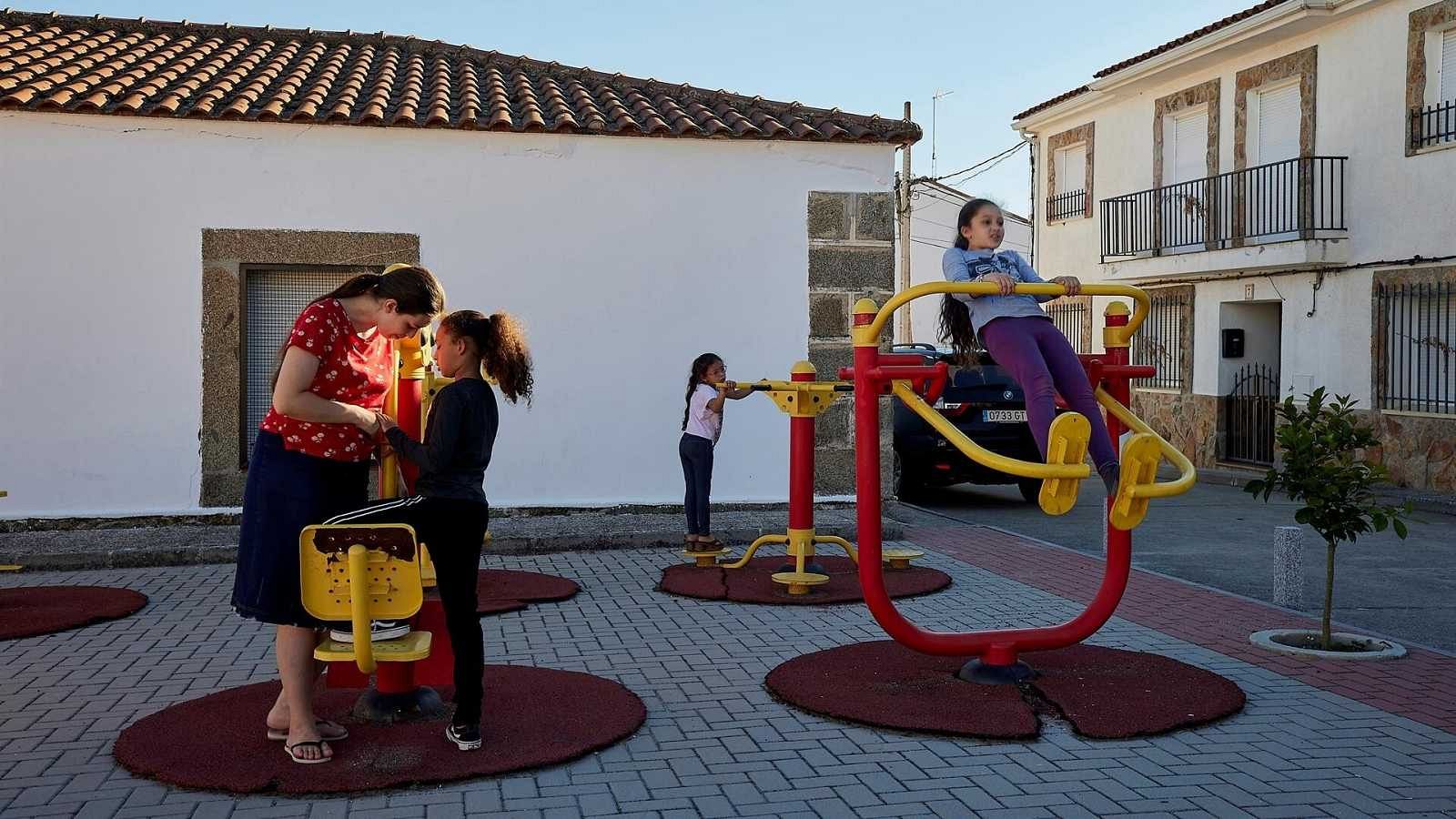 El éxodo de las ciudades a los pueblos se intensifica