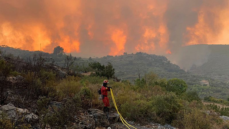 La UME explica el origen de los incendios que arrasan la Península: "El 90% están provocados por la mano del hombre"