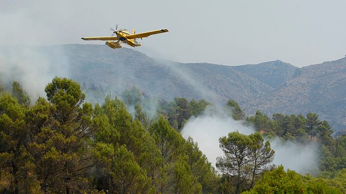 Telediario 1 - Los desalojados por el incendio de Vall d'Ebo vuelven a sus casas tras estabilizarse el fuego