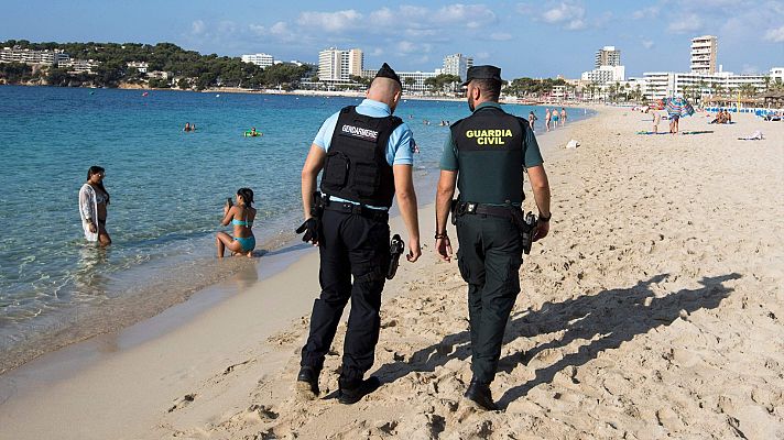 Telediario 2 - Mueren dos personas ahogadas y otra permenece ingresada en Salou, Cataluña