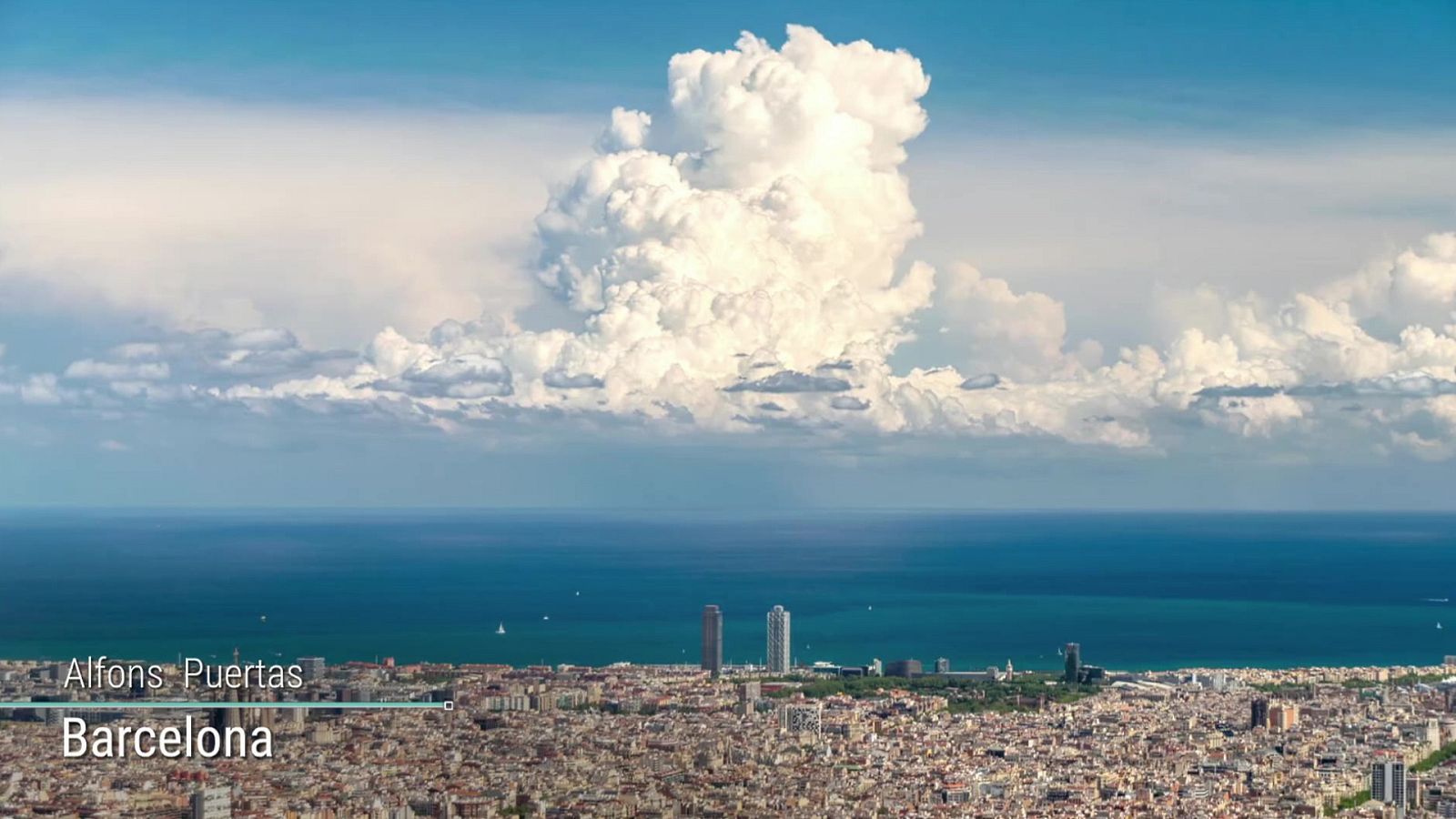 Nuboso en el área cantábrica y norte de Galicia con precipitaciones, poco probables y débiles en Galicia - ver ahora