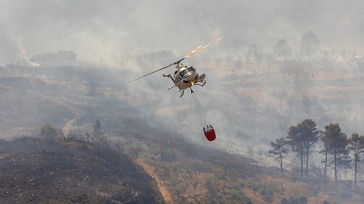 Telediario 1 - El fuego de Bejís sigue fuera de control y deja 19.000 hectáreas forestales calcinadas