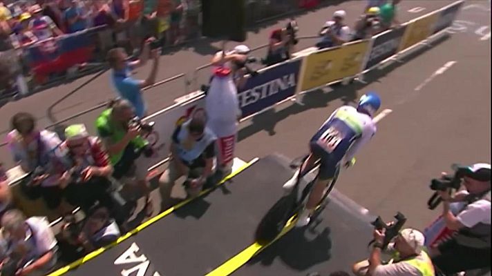 Telediario 1 - La Vuelta 2022 arranca con una crono por equipos