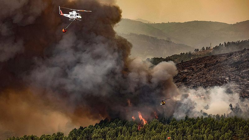 El incendio forestal de Bejís sigue activo tras calcinar 19.000 hectáreas, con dos focos más virulentos