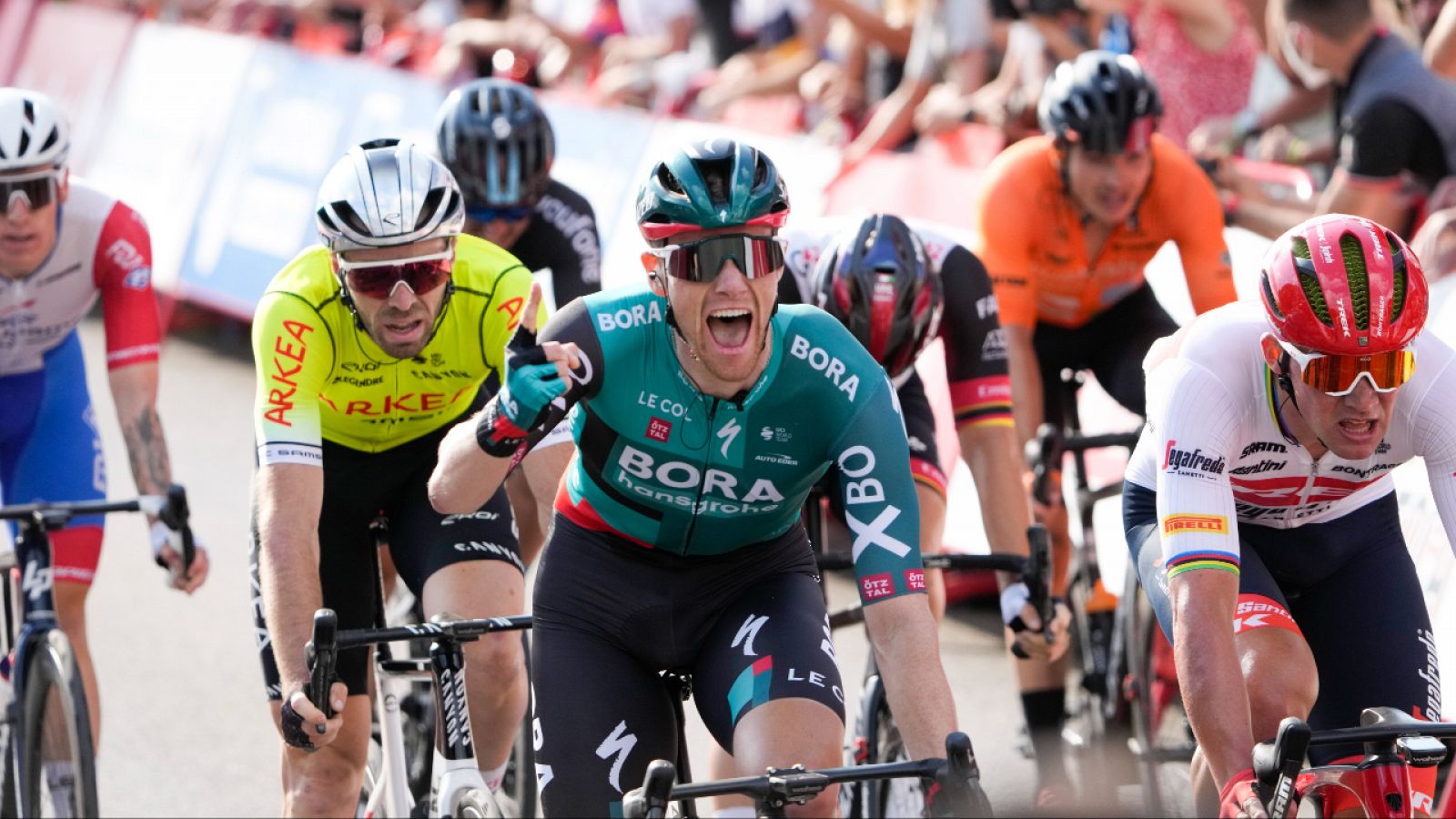 Ciclismo: Vuelta 2022 | Final de la segunda etapa | RTVE Play