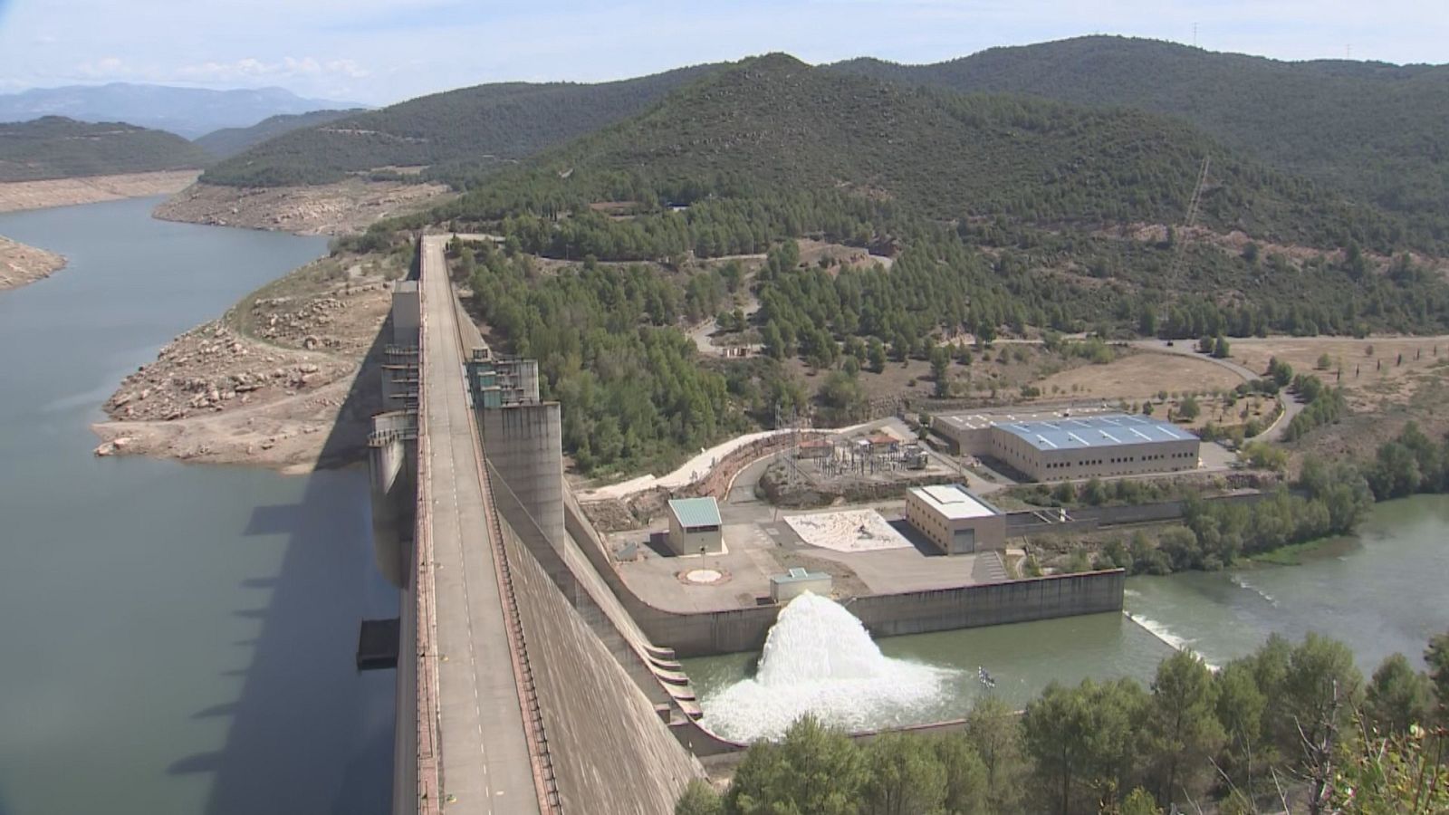 El pantà de Rialb, pràcticament sec