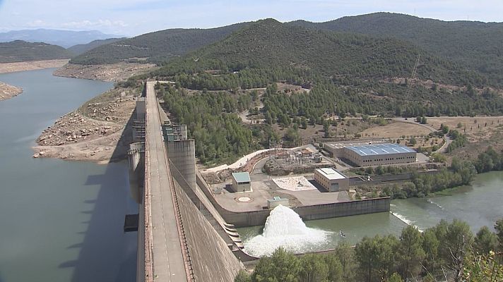 L'Informatiu - El pantà de Rialb, pràcticament sec