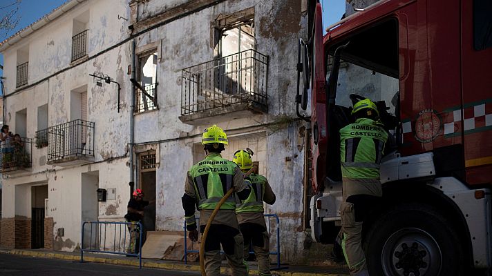 Regresan a sus casas todos los vecinos desalojados por el incendio de Bejís