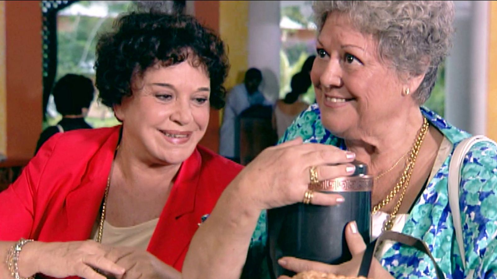 Paraíso - Temporada 1 - Episodio 5: Las cenizas de Lourdes - Ver ahora