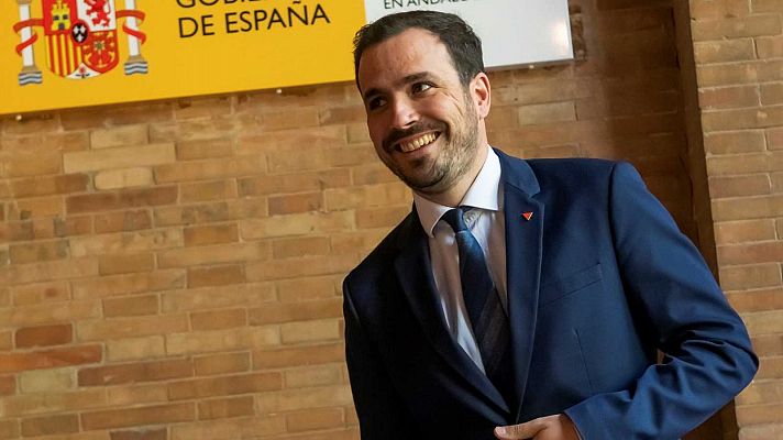 La hora de La 1 - Garzón, ante el 'no' de Feijóo al decreto energético: "El PP tiene diseñada una estrategia de acoso y derribo"