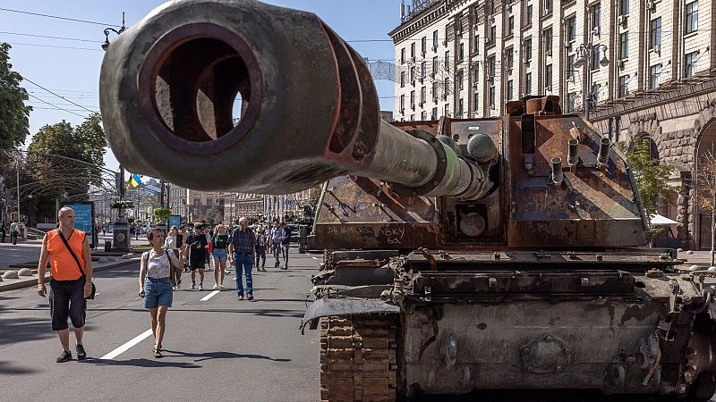 Ucrania celebra el Día de la Independencia coincidiendo con los seis meses del inicio de la guerra