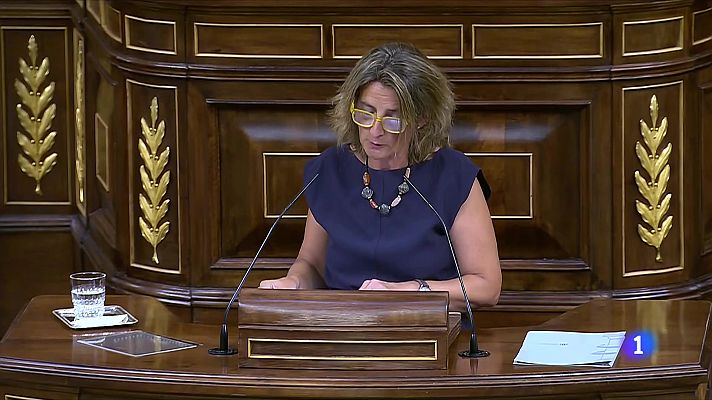 L'Informatiu - El Govern convalida el decret de mesures d'estalvi