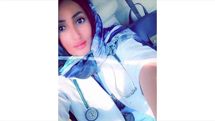 Telediario 2 - Arabia Saudí, contra los tuiteros críticos con el régimen