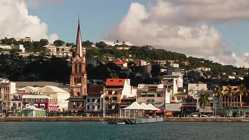 Espa�oles en el mundo - Martinica - ver ahora