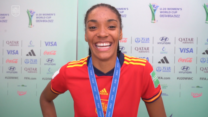 Fútbol - Salma Paralluelo, MVP del Mundial Sub-20: "Esto es un sueño para todas"