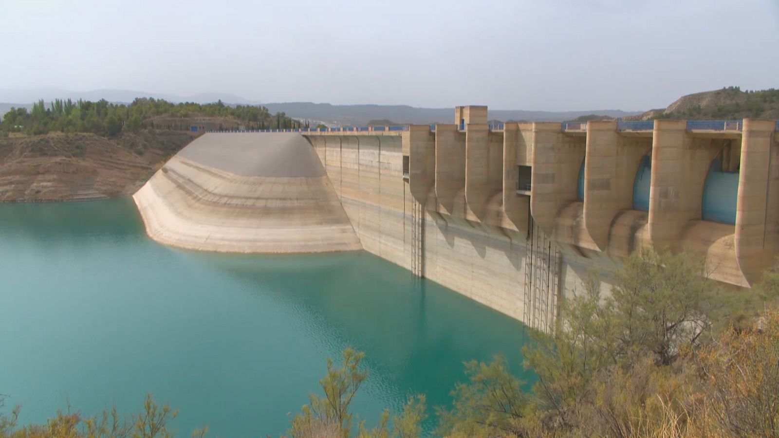 Bajan las reservas de agua