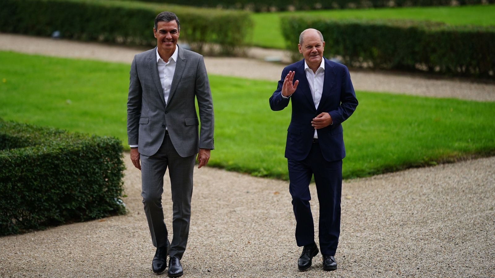 España celebra que Francia se abra ahora a estudiar el Midcat | Ver