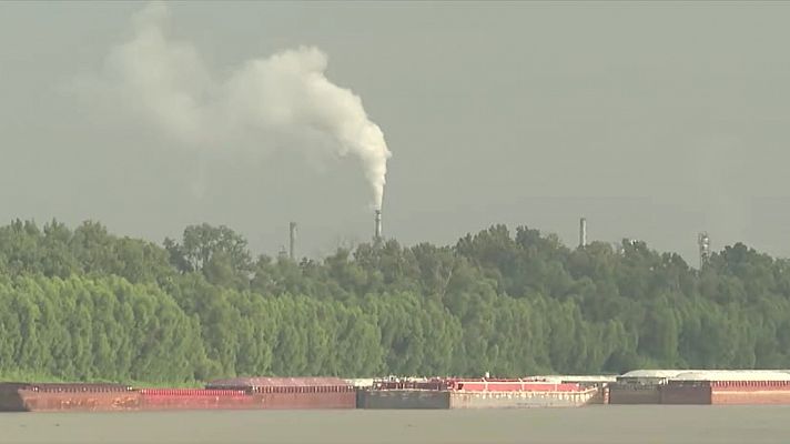 El "corredor del cáncer" de Estados Unidos: más de 150 refinerías y plantas químicas a orillas del Misisipi