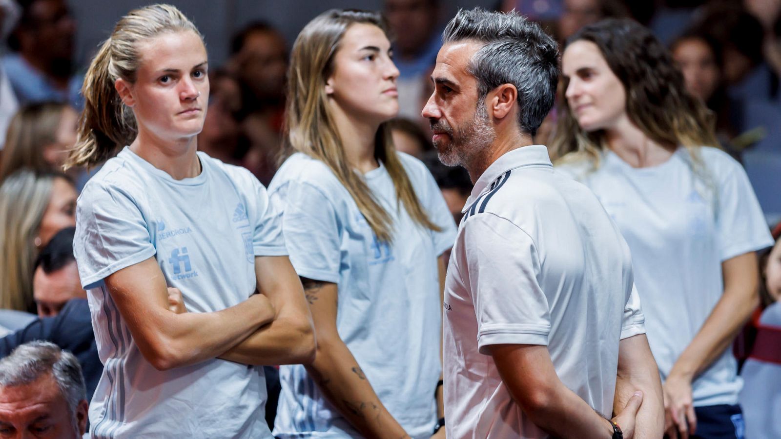 Las jugadoras de España piden la dimisión del seleccionador Jorge Vilda -- Ver ahora