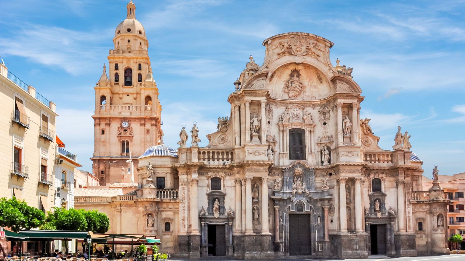 Murcia, ciudad repleta de monumentos y rincones mágicos