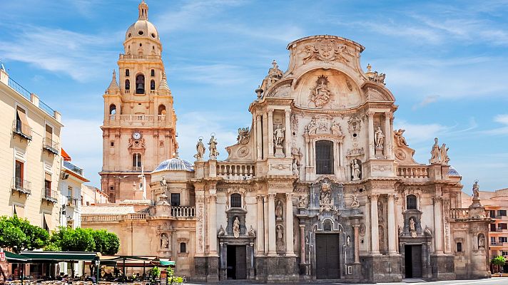 Murcia, ciudad repleta de monumentos y rincones mágicos