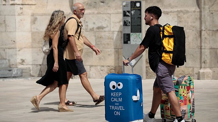 Telediario 1 - Las visitas de turistas se acercan a las cifras prepandemia