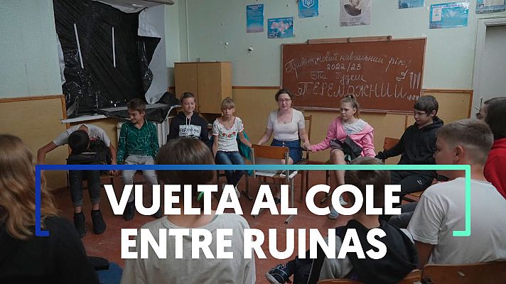 Los estudiantes ucranianos comienzan el curso escolar en medio de la guerra