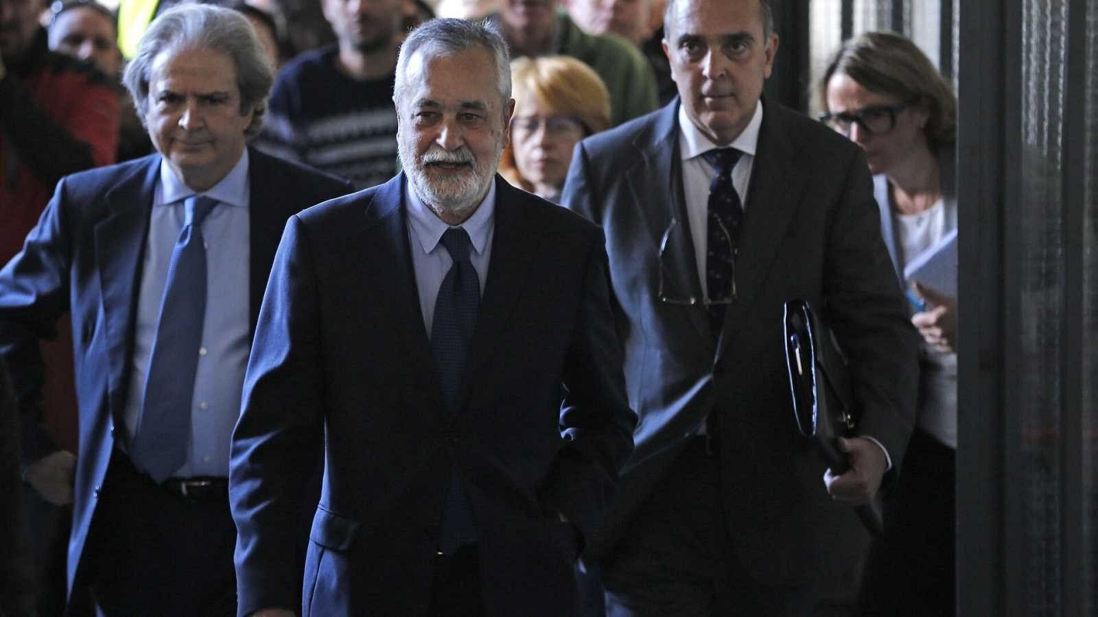 La familia de Griñán pide el indulto parcial