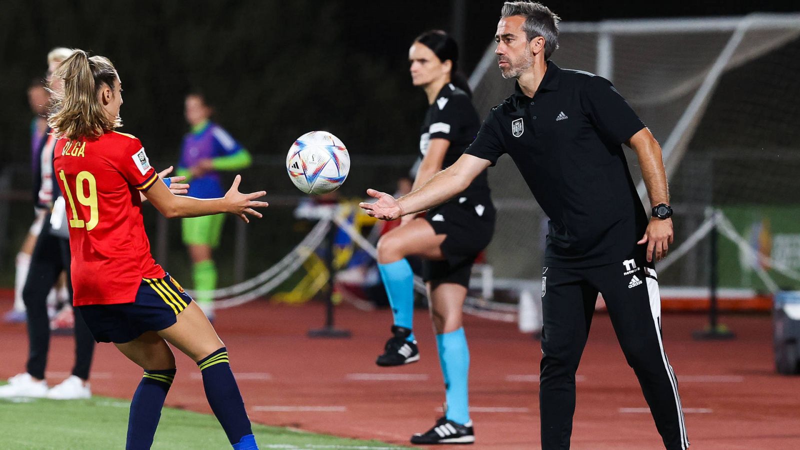 Selección femenina de fútbol | España 3-0 Hungría. Resumen