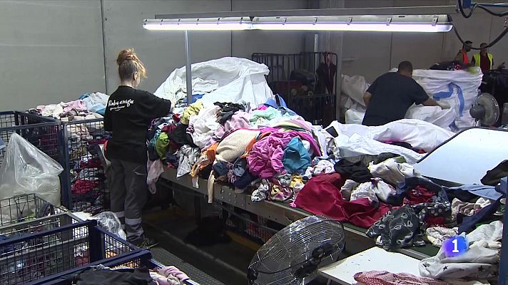 L'Informatiu - La petjada ecològica del sector tèxtil