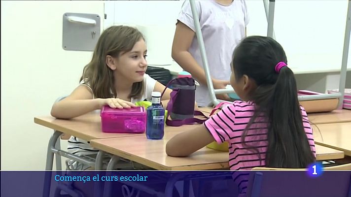 Abraçades en una tornada a l'escola sense restriccions