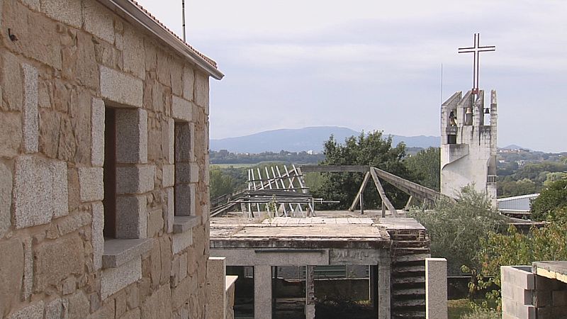 Paramos, Tui: do estoupido á reconstrución