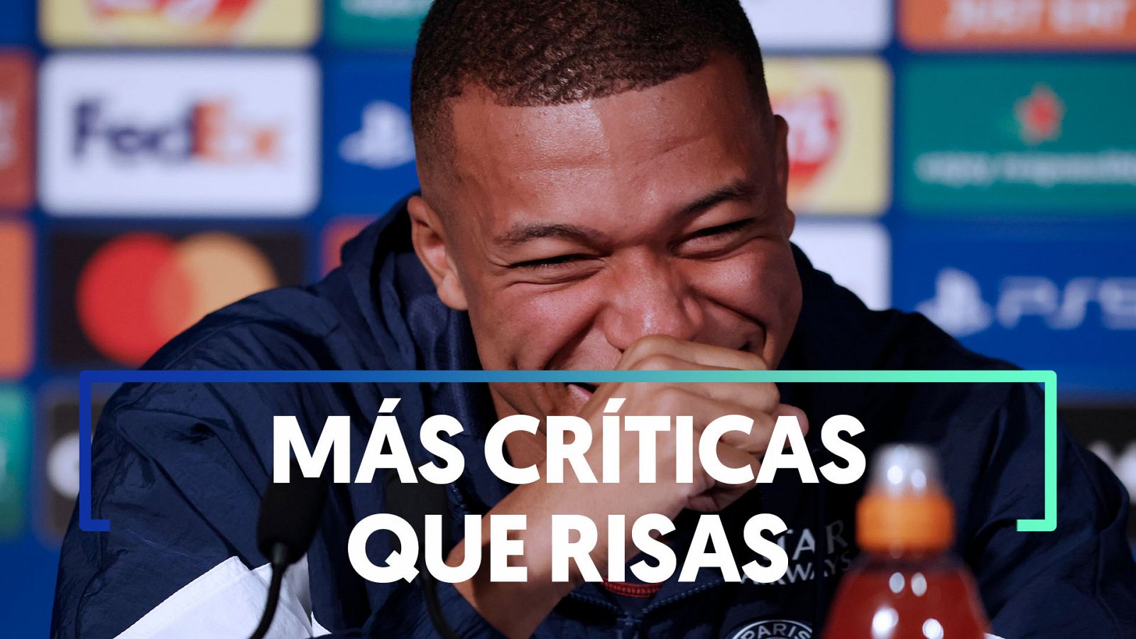 Polémica en Francia por la reacción entre risas de Kylian Mbappé y su entrenador, Christophe Galtier, ante la propuesta de viajar en tren en vez de en avión.