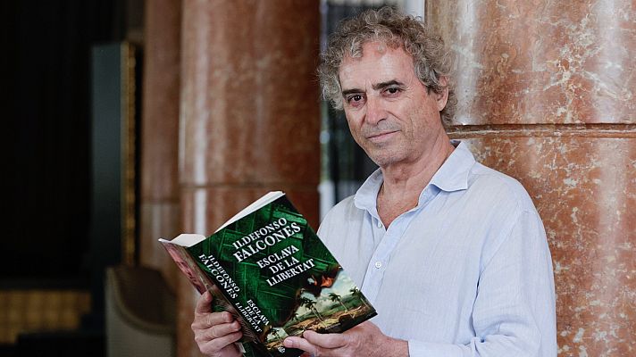 Ildefonso Falcones regresa con una novela contra el racismo, 'Esclava de la libertad'