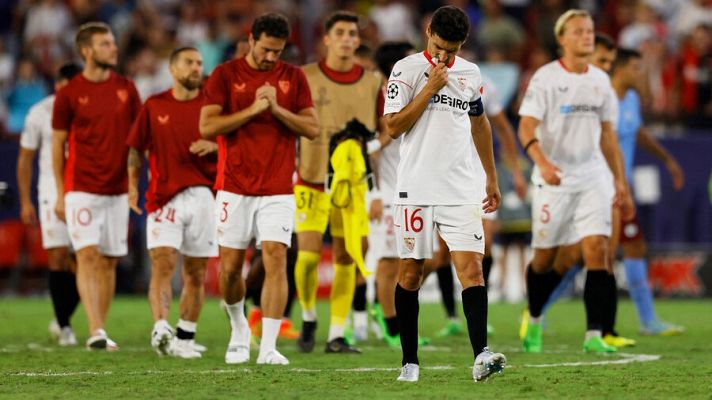 El City ahonda en la crisis del Sevilla