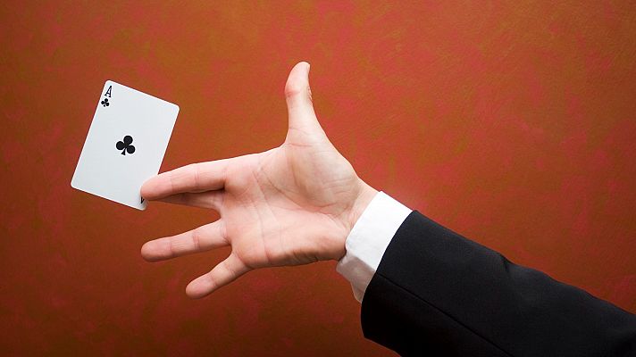 Telediario 2 - La magia, una forma de ver la vida: "Somos como artesanos"