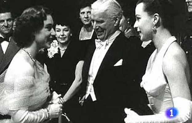 Amar en tiempos revueltos - Se estrena "Candilejas" de Chaplin