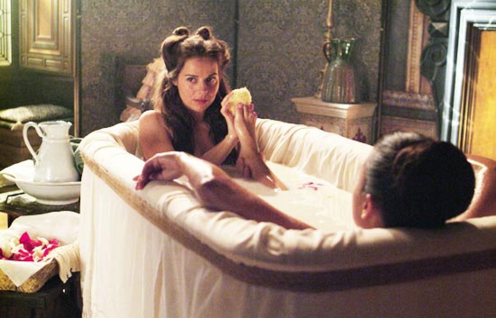 Águila Roja - Avance Capítulo 16 - Águila Roja | Ver