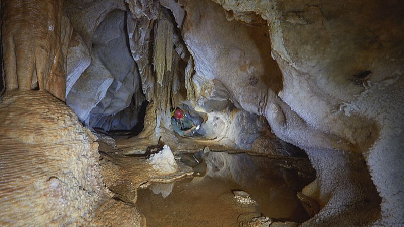 La Cueva de las Estegamitas en Málaga - Ver ahora