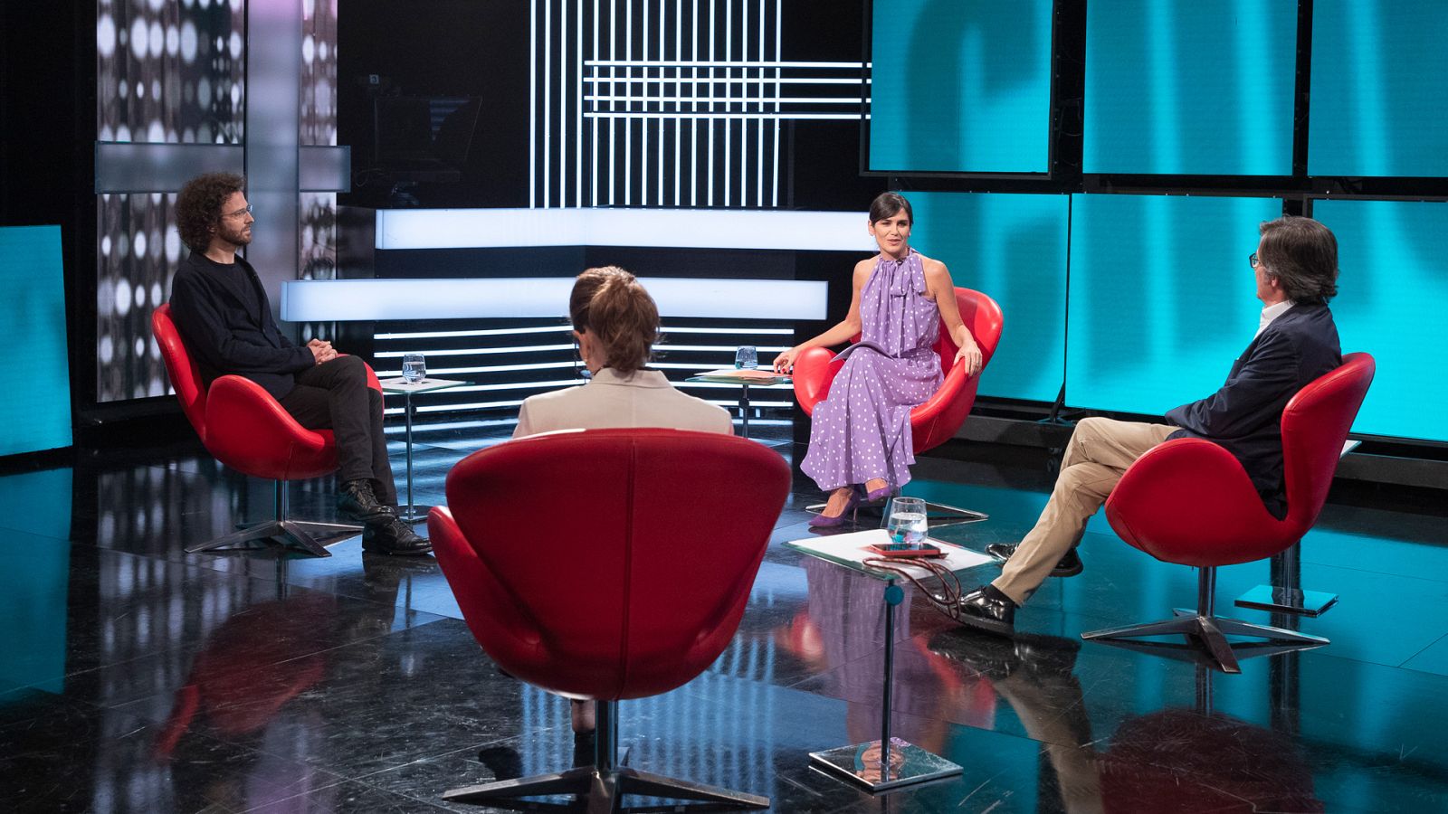 Historia de nuestro cine - Coloquio: Cine y vino - ver ahora