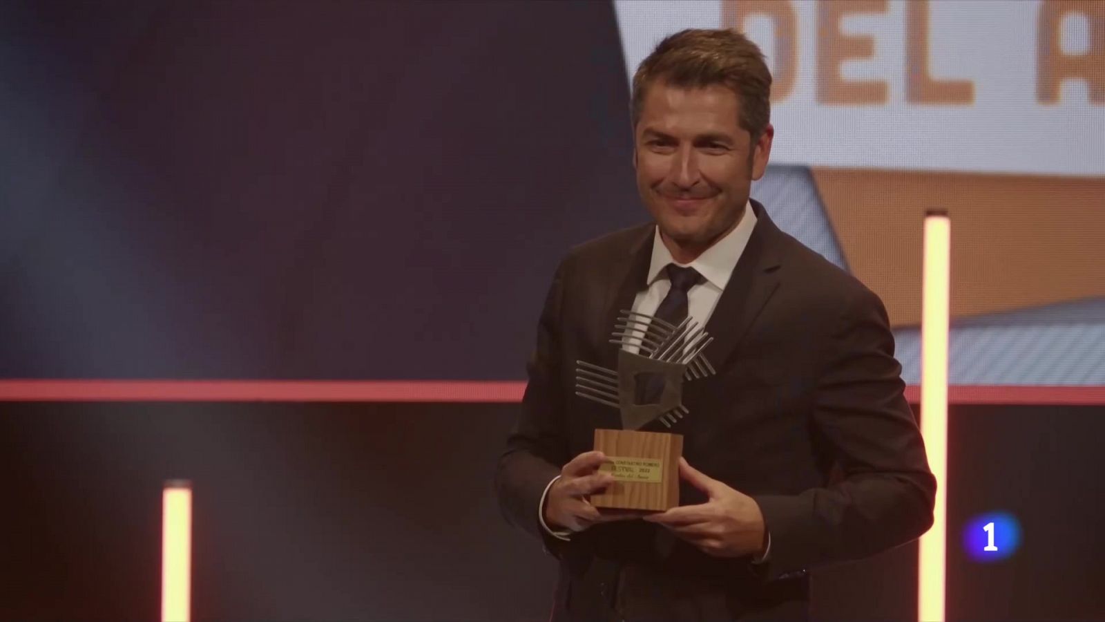 FesTVal de Vitoria: Carlos del Amor y Jordi Hurtado, premiados¿- Ver ahora¿