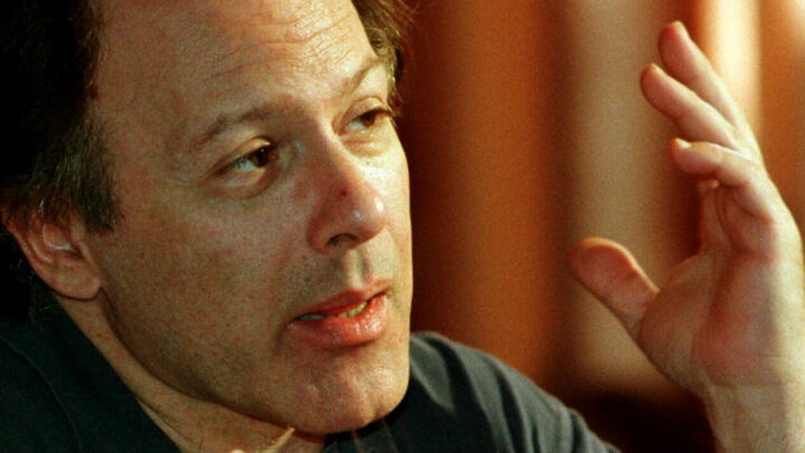 Muere el escritor Javier Marías a los 70 años, la voz de la narrativa española