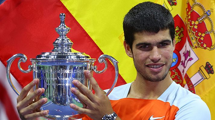 Carlos Alcaraz, el número uno más joven de la historia del tenis masculino